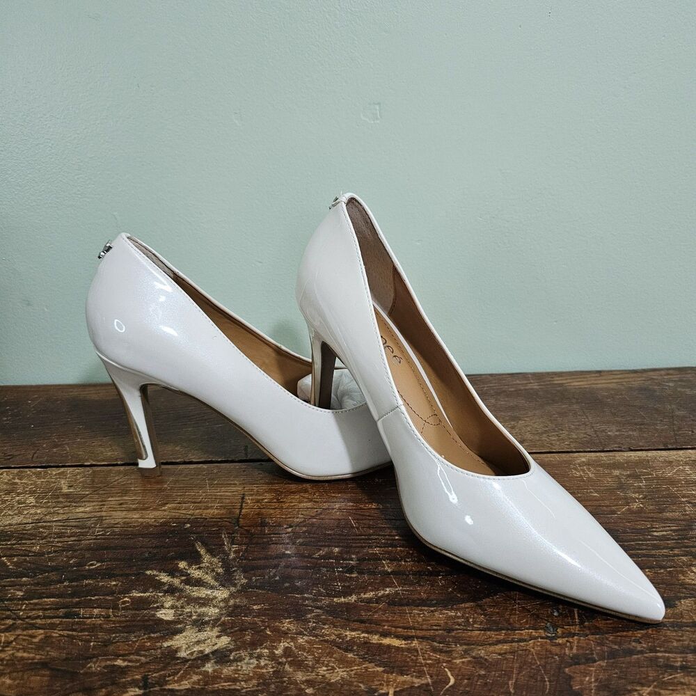 J Renee Phoebie Pointy Toe White Pearl Patent Pump Womens 8 Wide